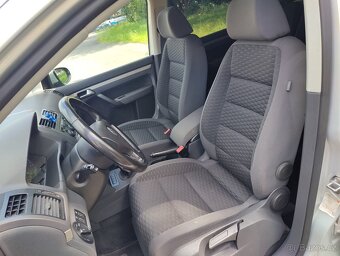 Volkswagen Touran COMFORT 1,4 TSI /103kW SERVIS - 11