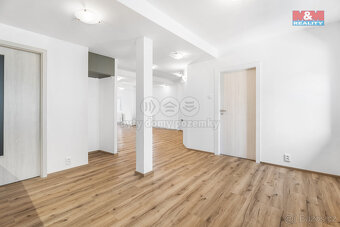 Pronájem bytu 4+1, 80 m², Liberec, ul. Růžová - 11
