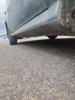 Škoda Octavia I 1.6 55 Kw - 11