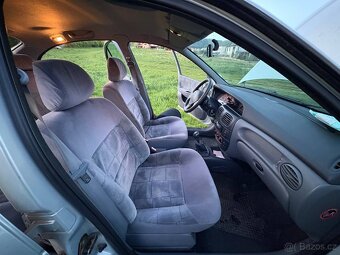 Renault Megane, 1,4-16V-70KW- 2 x Kola - 11
