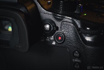 Panasonic Lumix GH4R + 14–42 mm + V-Log | TOP stav - 11