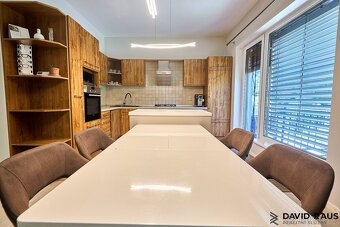 Rodinný dům v lukrativní lokalitě Brno–Pisárky se zahradou ( - 11