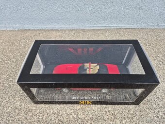 Model auta, Ferrari 365 GTS/E 1974, KK-scale, 1:18 - 11