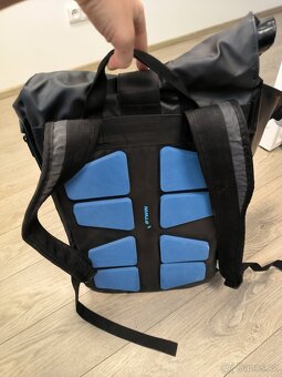 Cyklistický batoh b-twin - 11