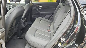 Audi e-tron 55 Quattro 300 kW 95 kWh 12/2020 +DPH - 11