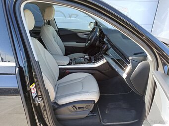 AUDI Q7 45TDI 170kW ČR 1.MAJ - 11