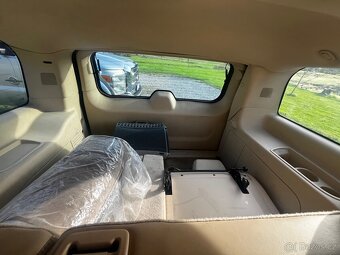 Cadillac escalade III - 11