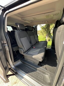 Spacetourer 2020, 9 miest - 11