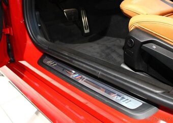 BMW Řada 3 320d xDrive M Sport DAProf / N nafta automat - 11