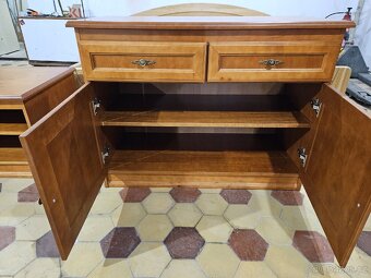 Celý set 3 ks nábytku - 11