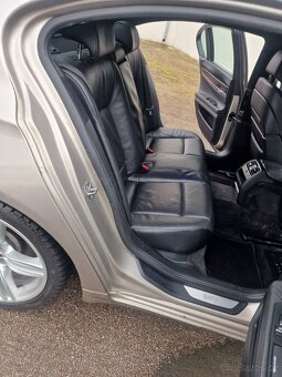 BMW 740d f01 rok 2010 velká výbava najeto 420tkm , STK - 11