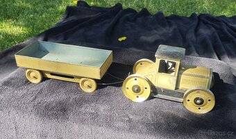 Vzácný, předválečný traktor BING Caterpillar - 11