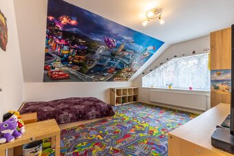 Prodej domu po celkové rekonstrukci - Kladno. - 11