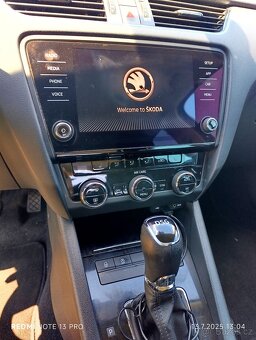 Škoda Octavia combi 2.0 TDi 110kw DSG Style - 11
