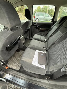 Ford C-Max - 11
