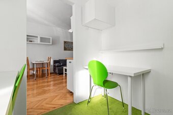 Pronájem bytu 1+1 (upravený na 2+kk) - 11