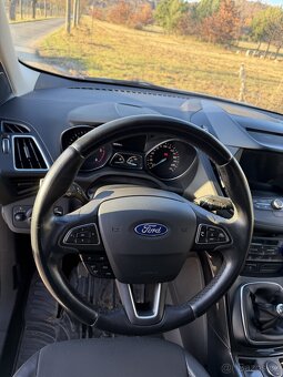 Ford kuga 1.5 tdci 88kw - 11