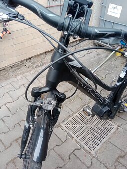 Dámské elektrokolo - 11