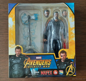 Figurka Mafex Thor Infinity War Marvel 15cm - 11