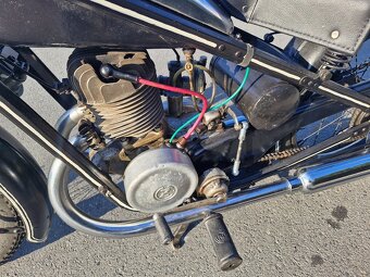 Predvalecna CZ 250 sport.  Pojizdna - 11