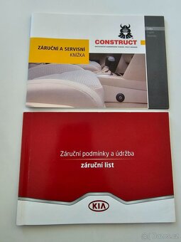 KIA Cee´d Combi SW JD 1,6 GDi Exclusive šedá metalíza 2012 - 11