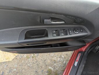Kia Ceed SW RV 2010 - 11