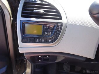 Citroen C4 Picasso 2.0 HDI r.v.2010 (100 KW) KOUPENO ČR - 11