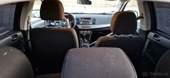 Mitsubishi Lancer 2.0 hatchback - 11