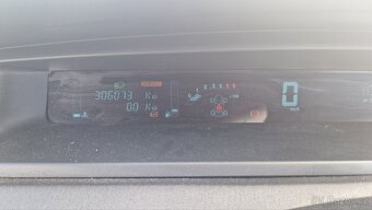 Renault Grand Scenic 1.5dci - 11