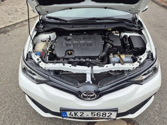 Toyota Auris 1,6i Kombi 4/2018   89000km - 11