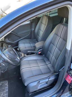 Volkswagen Golf 6 1.2 TSI 77 KW 5 dveří - 11