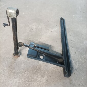 ŽIGULIK LADA 1200 NAHR DILY - 11