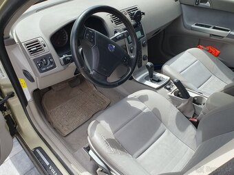 Volvo S40 2.4 benzín automat po rozvodech - 11