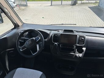 Zefiro 287 Integral Automat 180PS Skladem - 11