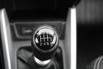 Suzuki Vitara 1,6DDiS 88KW, 4 x 4, SERVISKA, r.v. 2016 - 11