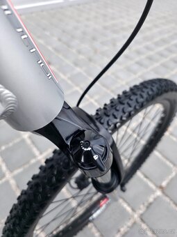 Elektrokolo Author Essence 2020 500Wh 29" velikost M - 11