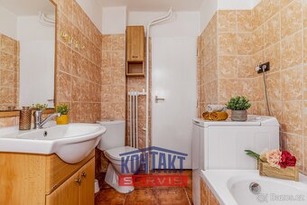 Prodej rodinného domu 206 m², České Budějovice 3 - 11