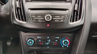 Ford Focus 1.5TDCi 88kW, 3/2017, NAVIGACE, VYHŘ.ČELNÍ OKNO - 11