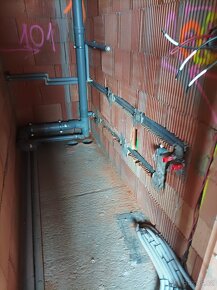 Topenářské a instalatérské práce - 11