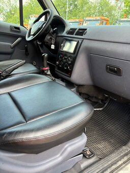 Ford Transit Connect - 11