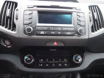 Kia Sportage 2.0 CRDI AUTOMAT, vyhř. sedadla, 4x4, ČR - 11