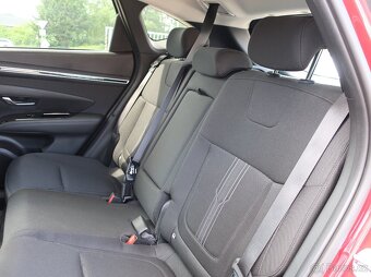 Hyundai Tucson 1.6T-GDi 110kW SMART ZÁRUKA ČR 1MAJ SERVISKA - 11