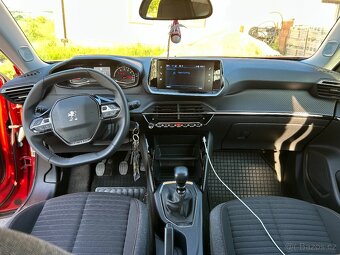 Peugeot 2008 - 11