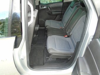 Meriva B,r.v.2016,navigace,100kw,disel 70900km,nosic na kola - 11