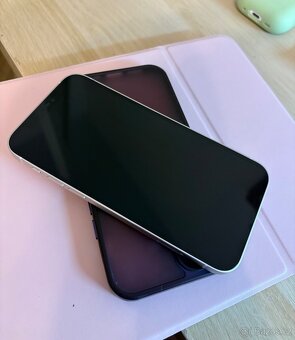 Apple IPhone 12 128 GB White - 11