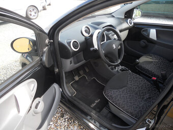 Peugeot 107 1.0i 50Kw - 11