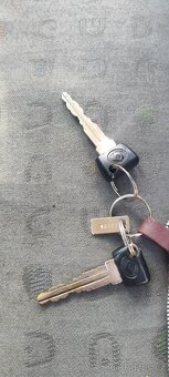 Mazda 323 BG 1.6 65 Kw - 11