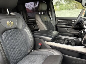 RAM 1500  5.7 hemi  TRX body Kit - 11