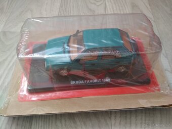 autíčka - modely Škoda DeA 1/43 + Hachette 1/24 - 11