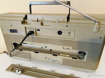 Radiomagnetofon/boombox Sharp GF 5757, rok 1985 - 11